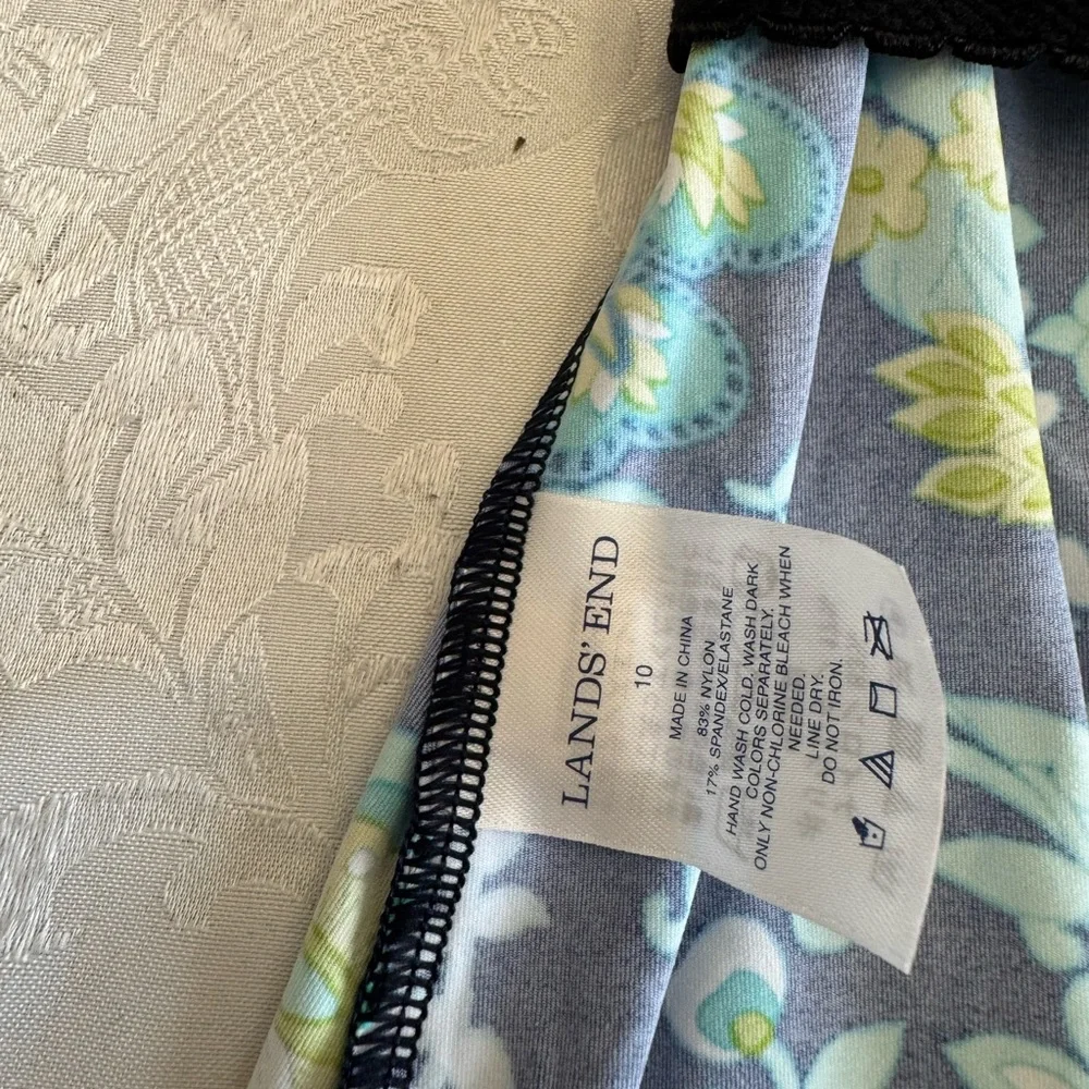 Lands' End Sz 10 Blouson Blue Paisley‎ Floral Tankini Top Swimsuit Tummy Hiding